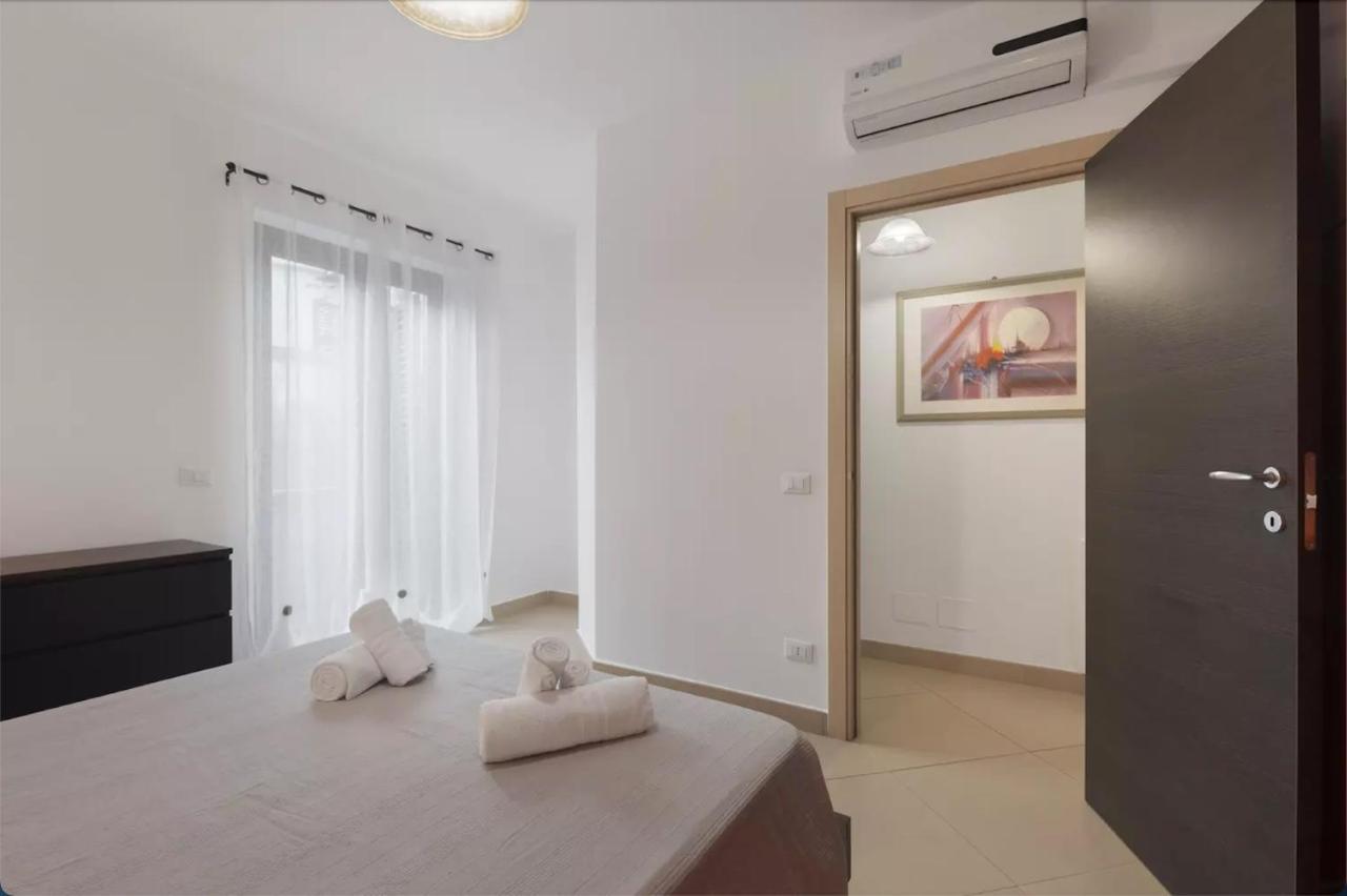 Balarmuh Apartment Palermo Exteriör bild